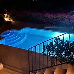 Palmera Villa *